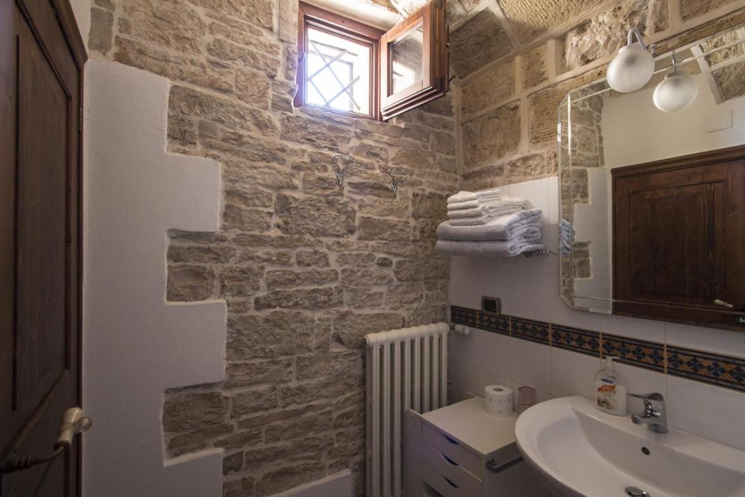 Вилла Masseria Citulo Il Pino Grande Кастель-дель-Монте Экстерьер фото