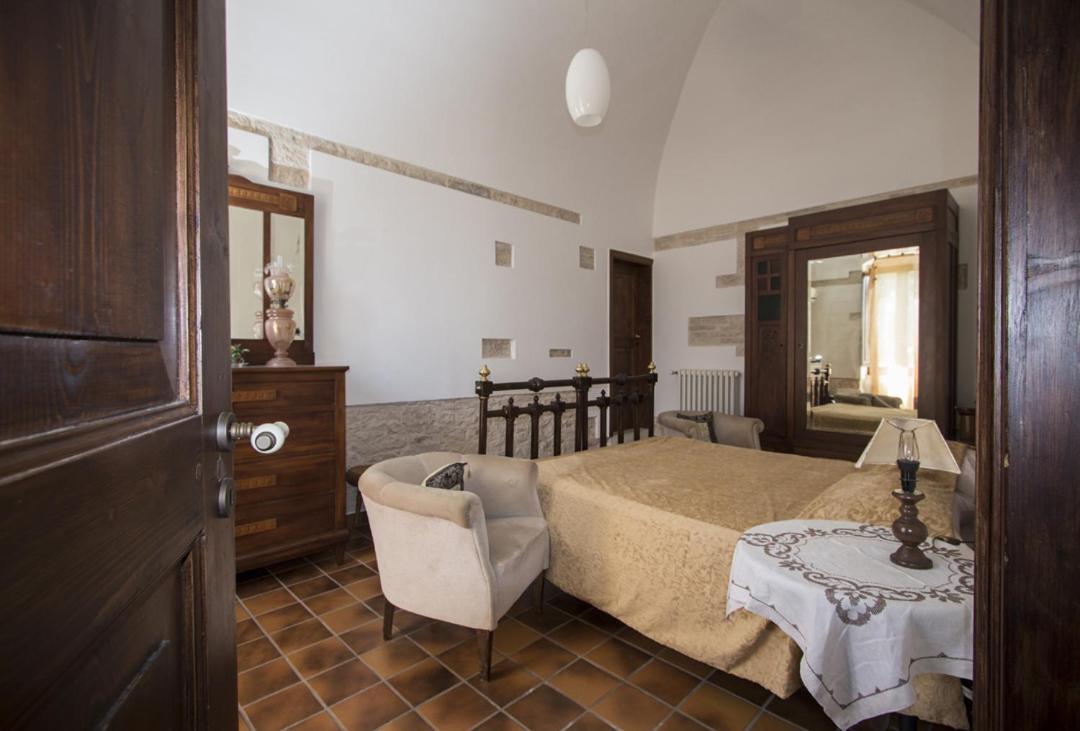 Вилла Masseria Citulo Il Pino Grande Кастель-дель-Монте Экстерьер фото
