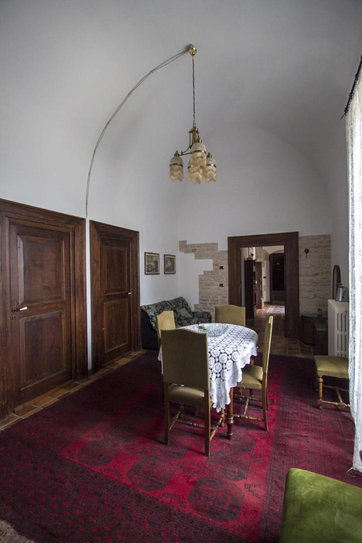 Вилла Masseria Citulo Il Pino Grande Кастель-дель-Монте Экстерьер фото