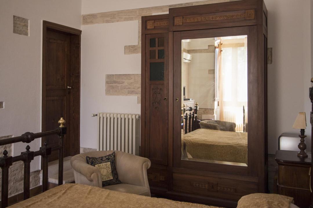Вилла Masseria Citulo Il Pino Grande Кастель-дель-Монте Экстерьер фото